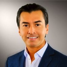 photo of the expert